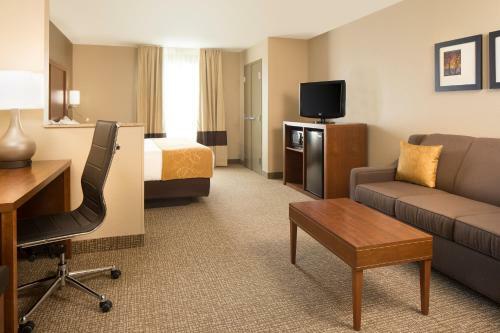 Hotel Comfort Suites Coralville