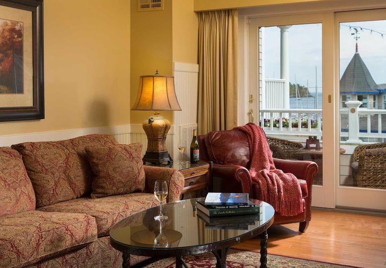 Posada Grand Harbor Inn