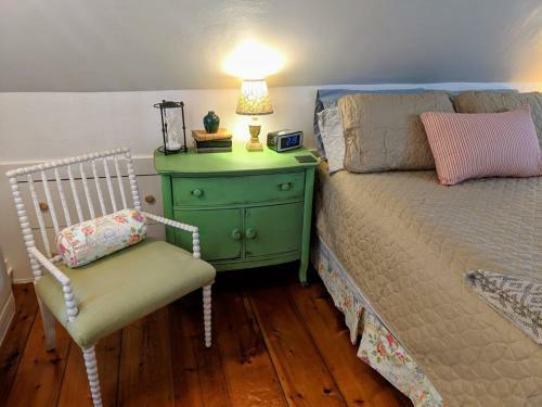 Bed & Breakfast Inns At Blackberry Common