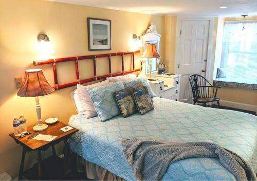 Bed & Breakfast Inns At Blackberry Common