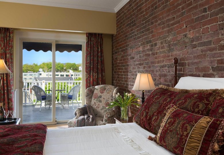 Hotel Lord Camden Inn