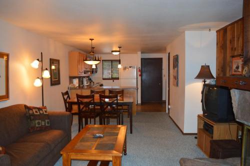 Aparthotel Beaver Village Condominiums By Destination West