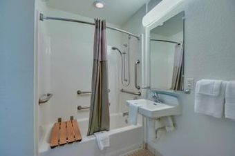 Motel 6 Biloxi - Beach