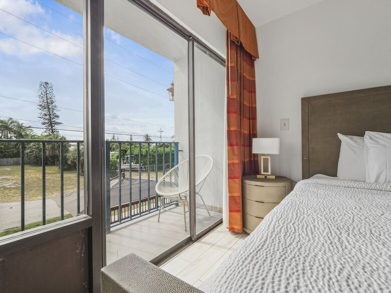 Hotel Royal Inn Beach Hutchinson Island