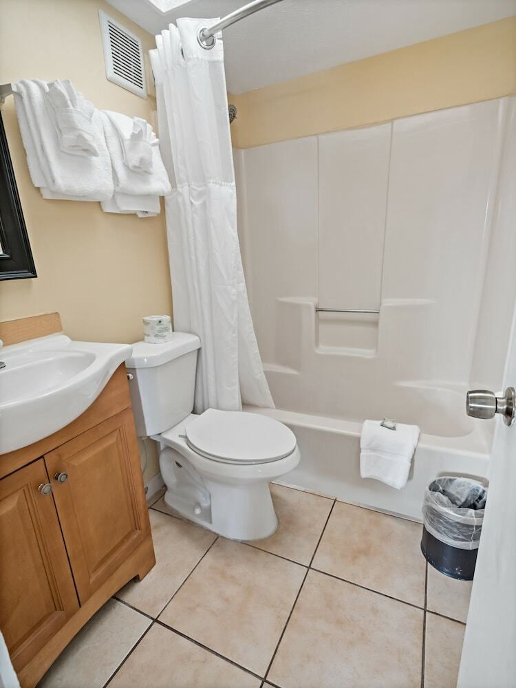 Hotel Royal Inn Beach Hutchinson Island