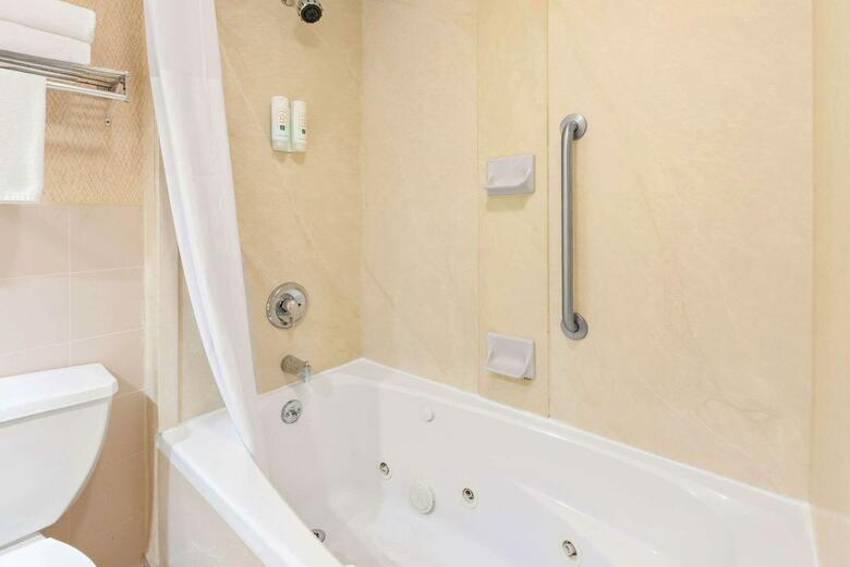Hotel Quality Inn Edison