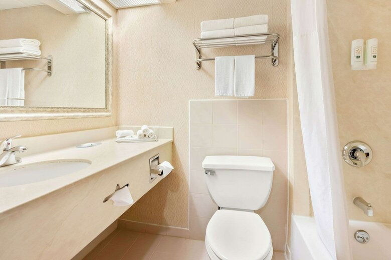 Hotel Quality Inn Edison