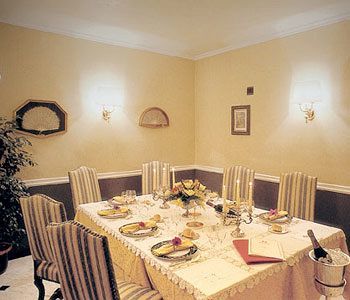 Hotel Jolanda