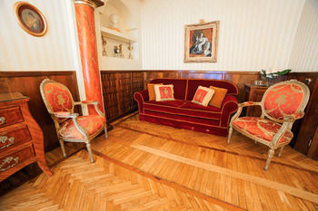 Hotel Jolanda