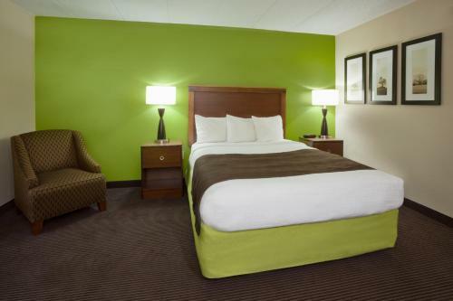 Hotel Americinn Of Little Falls