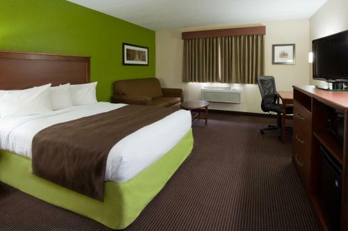Hotel Americinn Of Little Falls