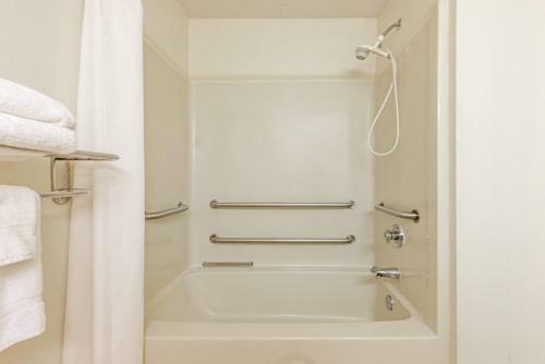 Hotel Microtel Inn And Suites By Wyndham - Cordova