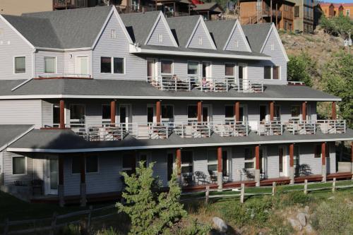 Motel Absaroka Lodge