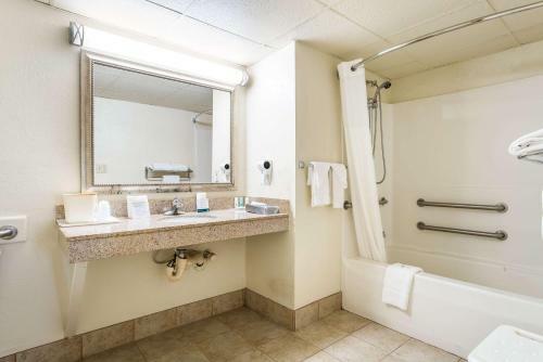 Hotel Quality Inn North Battleboro