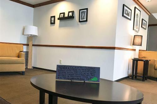 Hotel Sleep Inn & Suites Shepherdsville