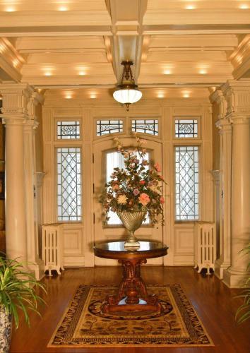 Bed & Breakfast Albanus Phillips Inn