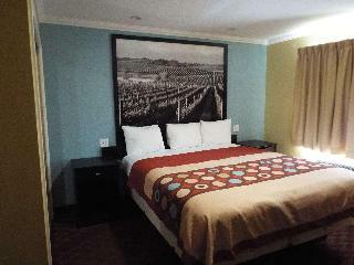 Motel Super 8