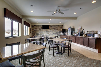 Hotel Cobblestone Inn & Suites - Fort Dodge