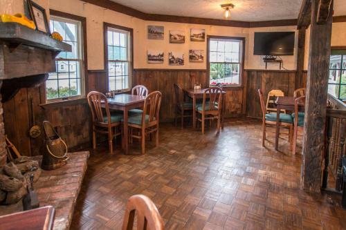 Motel Auld Holland Inn