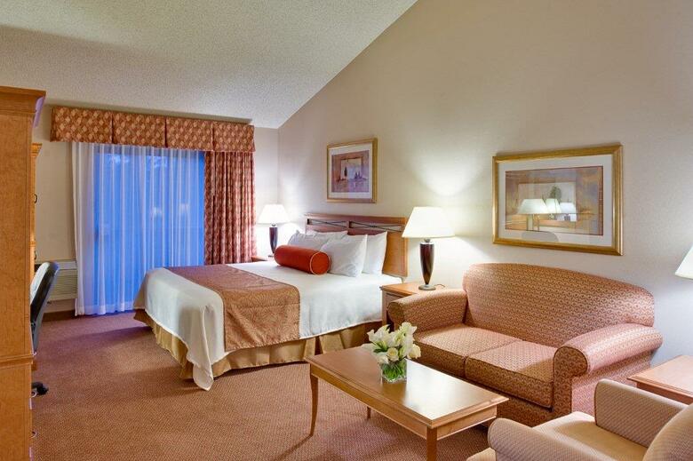 Hotel Best Western Plus Harbor Plaza And Convention Center