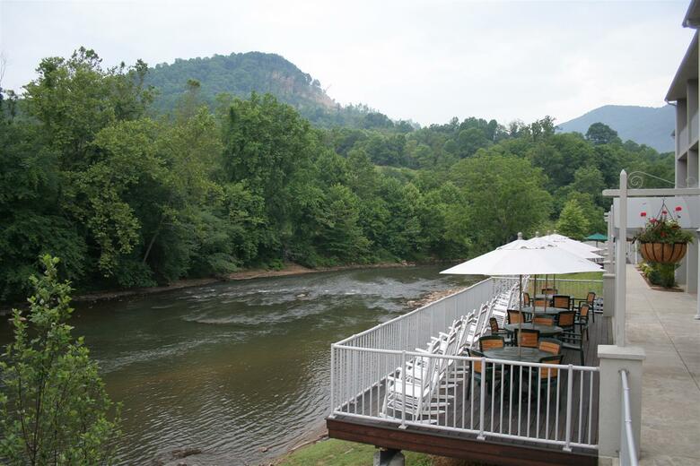 Hotel Best Western Plus - River Escape Inn And Suites