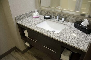 Hotel Best Western Plus - River Escape Inn And Suites