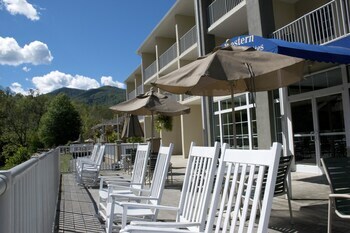 Hotel Best Western Plus - River Escape Inn And Suites