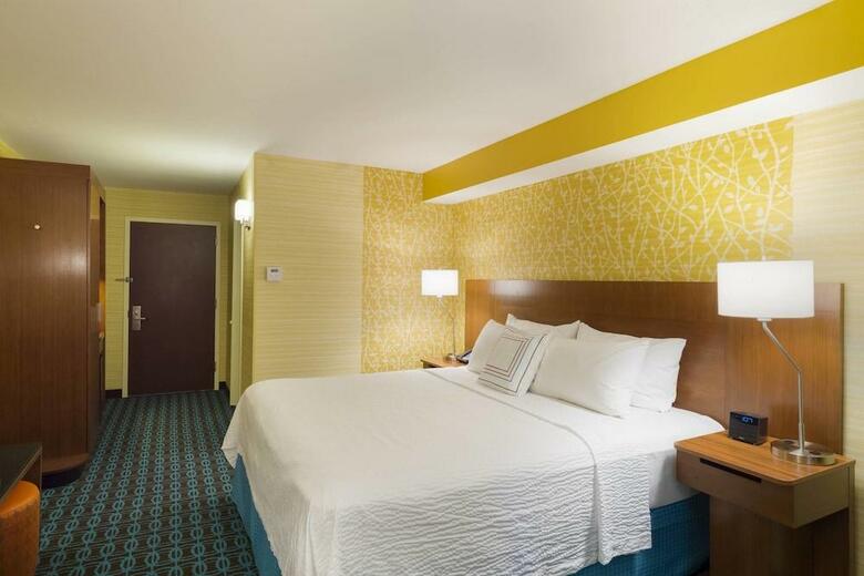 Crowne Plaza Hotel Paramus