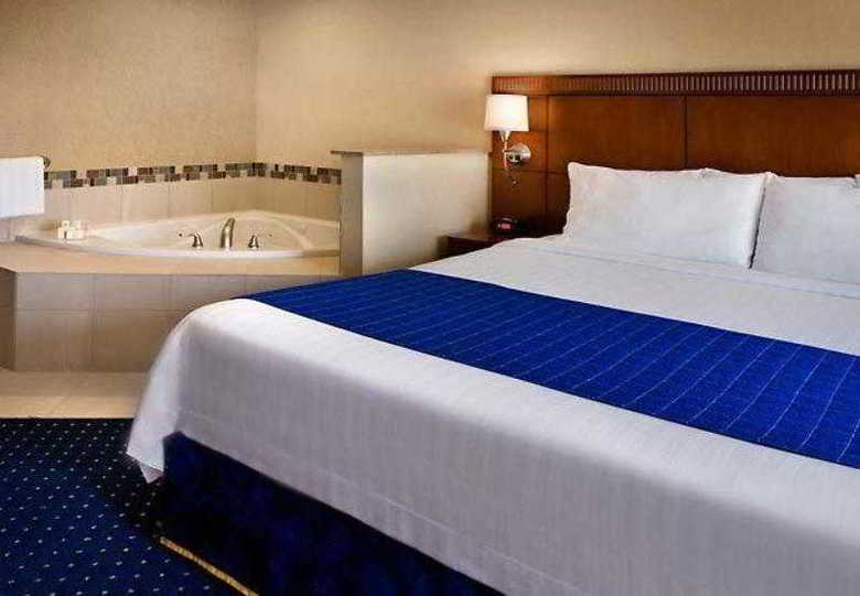 Hotel Courtyard Paramus