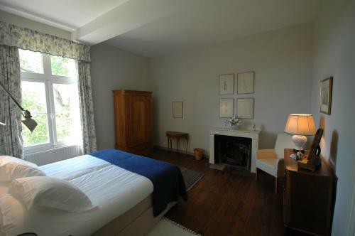 Hostal Ch�teau Le Tour - Chambres D'h�tes