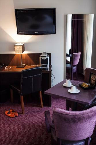 Hotel Kana�