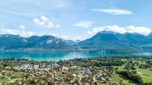 Les Balcons Du Lac D'annecy - Village Vacances