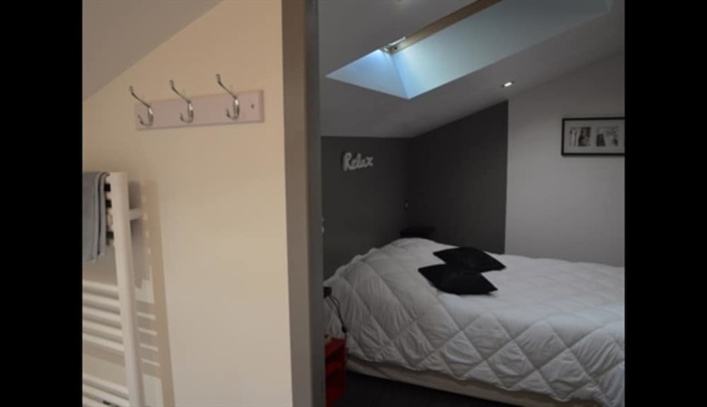 Hostal Guesthouse Le Pujol