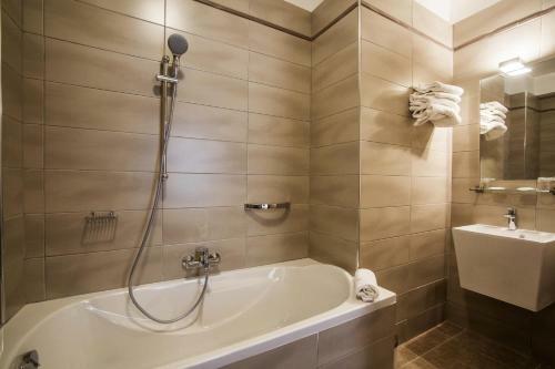 Hotel H�tel Sampiero Corso