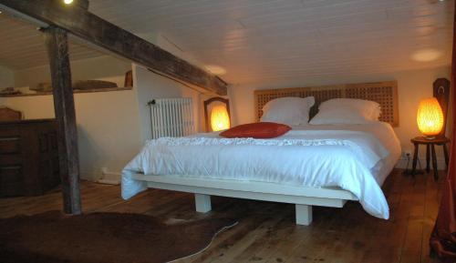 Bed & Breakfast Chambres D'h�tes "la Ch�taigneraie"