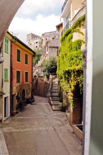 Hostal Maison D'h�tes Village De Roquebrune Cap Martin