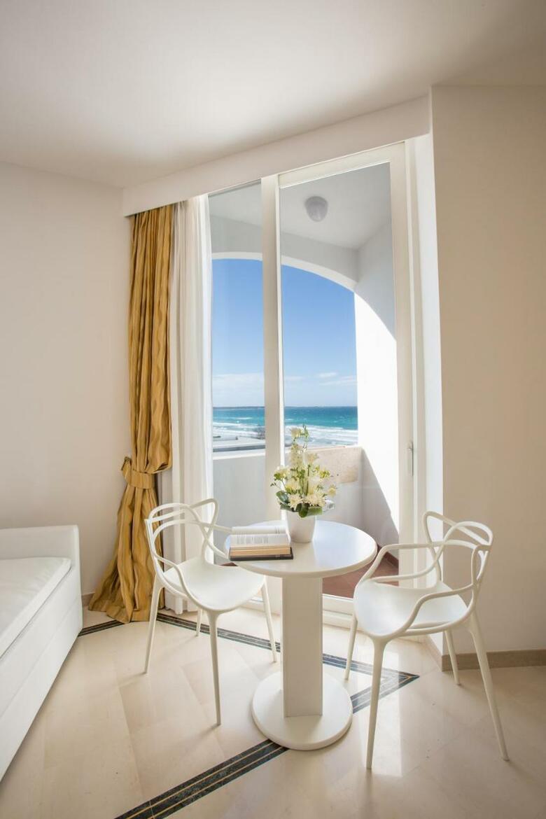 Hotel Costa Brada Luxury Resort