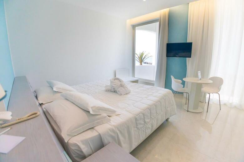 Hotel Costa Brada Luxury Resort