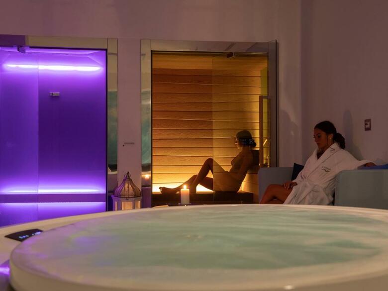Hotel Costa Brada Luxury Resort