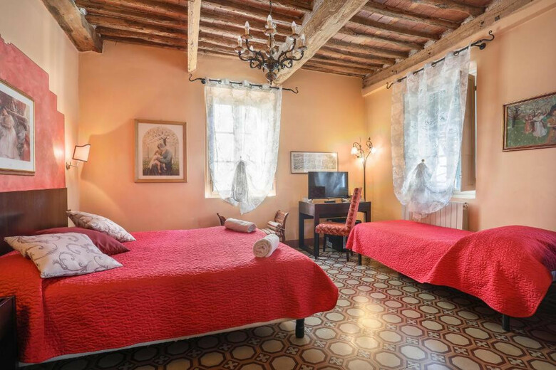 Bed & Breakfast Antica Residenza Santa Chiara