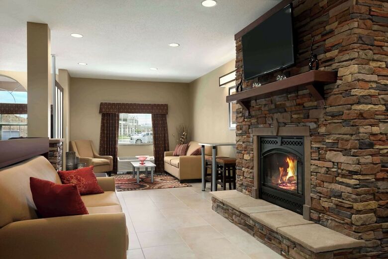 Hotel Microtel Inn & Suites - St Clairsville