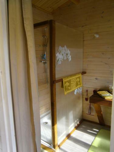Hostal Les Chalets D'h�tes Esprit Nature