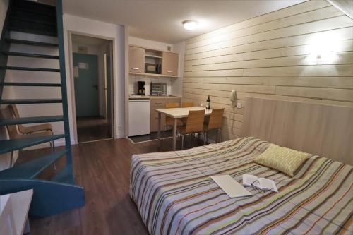 Hotel H�tel-r�sidence Baln�o Aladin