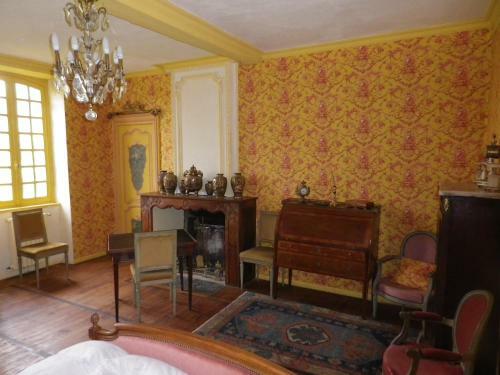 Bed & Breakfast Chambres Et Table D'h�tes Manoir Capcazal de Pach�ou
