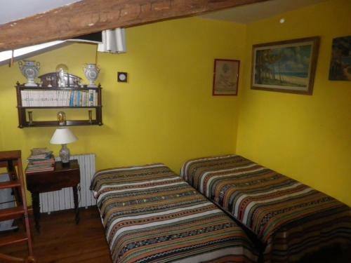 Bed & Breakfast Chambres Et Table D'h�tes Manoir Capcazal de Pach�ou
