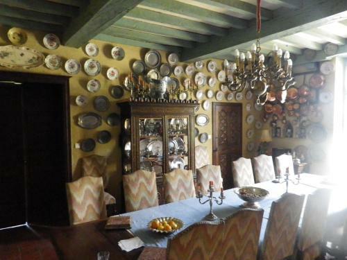 Bed & Breakfast Chambres Et Table D'h�tes Manoir Capcazal de Pach�ou