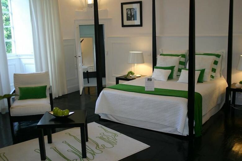 Bed & Breakfast Chateau De Lissac