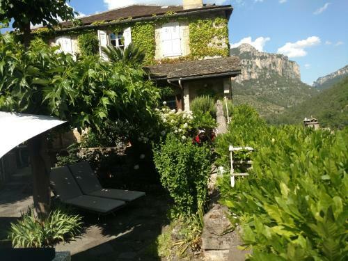 Bed & Breakfast Ermitage De Peyreleau