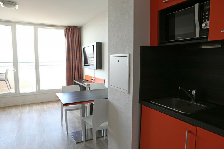 Aparthotel Adonis Paris Sud R�sidence Le Fontainebleau