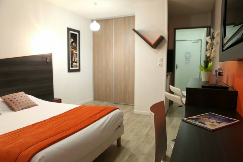 Aparthotel Adonis Paris Sud R�sidence Le Fontainebleau